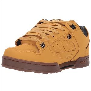 DVS Men's Militia Snow